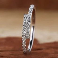 Round Lab Grown Diamond Bypass Setting Minimalist Wedding Band