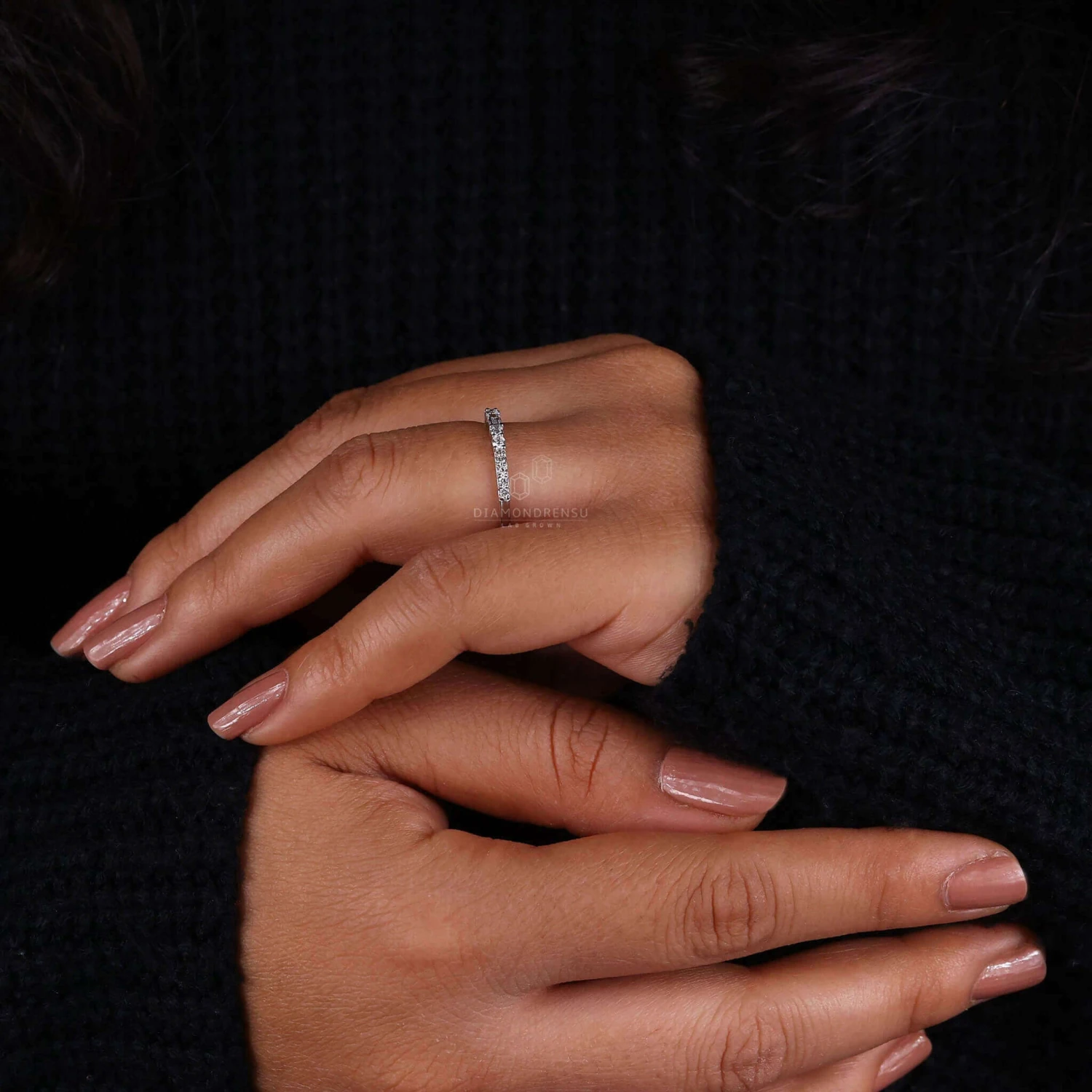 Baguette And Round Cut EF/VS Lab Grown Diamond Wedding Band - Image 4