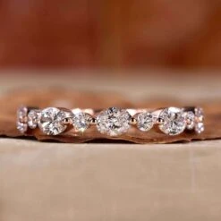 Oval And Round Lab Grown Diamond Wedding Band For Women