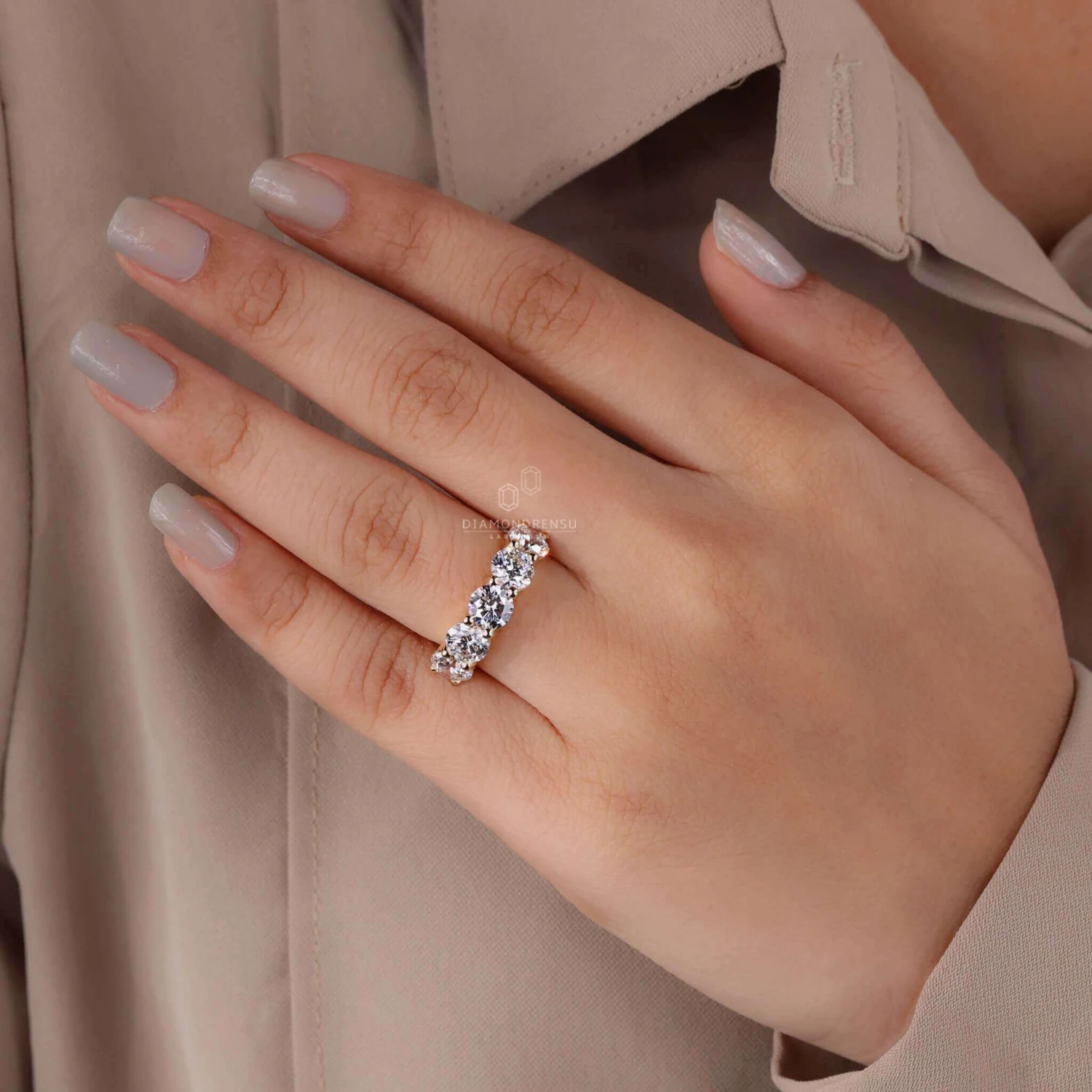 Round Diamond Five Stone Wedding Anniversary Ring - Image 5