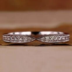 Round Lab Grown Diamond Tapered Pave Diamond Wedding Band