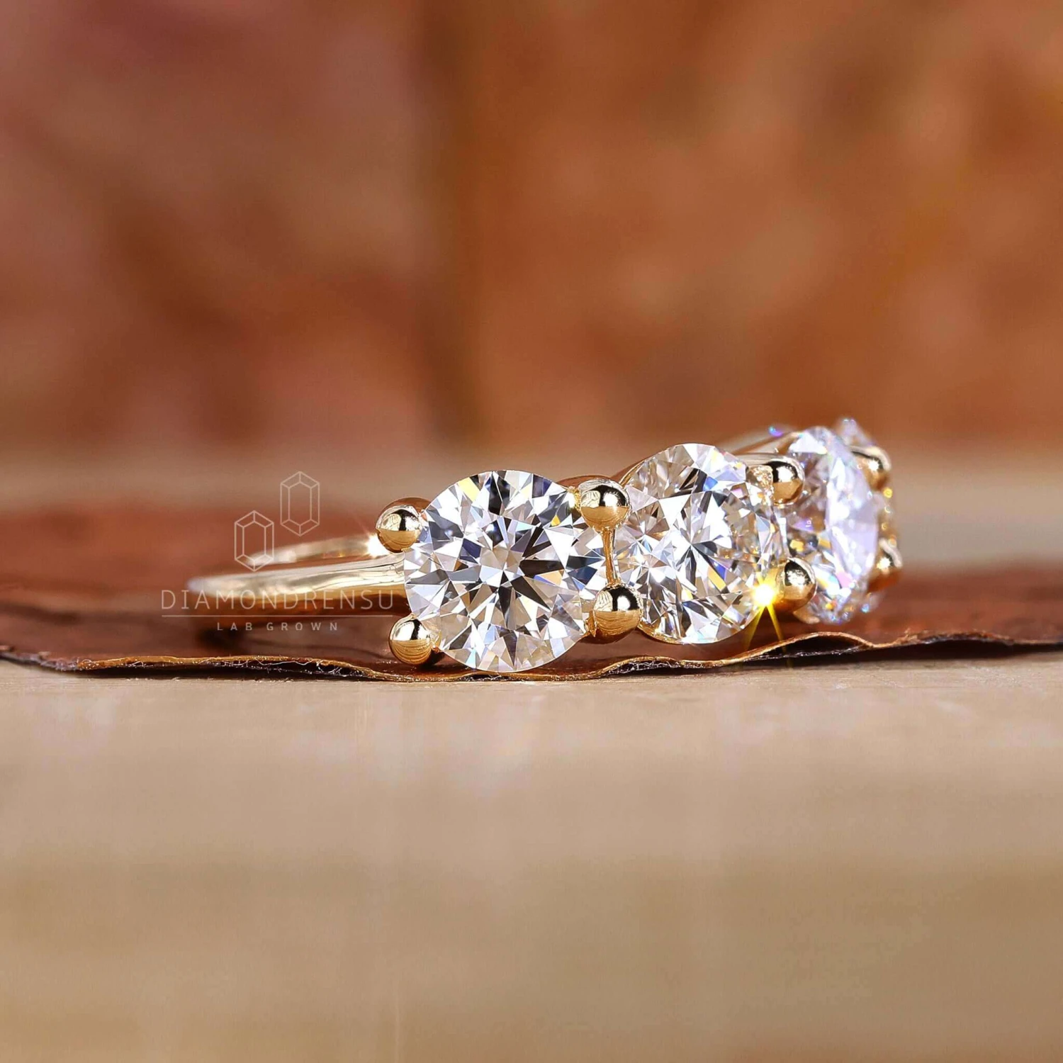 Round Diamond Five Stone Wedding Anniversary Ring - Image 4