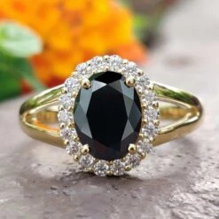 1.93 TW Oval Black Classic Halo With Split Shank Unique Moissanite Engagement Ring