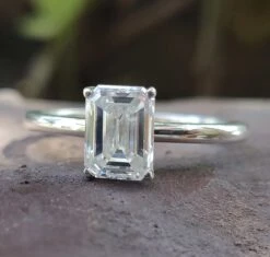 Classic Comfort-Fit 1.00 CT Emerald Cut Solitaire Moissanite Engagement Ring