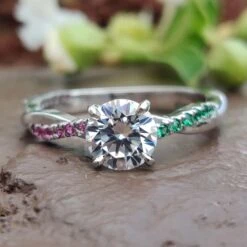 1.20 TCW Alternate Rope Pave Ruby With Emerald Moissanite Wedding Ring