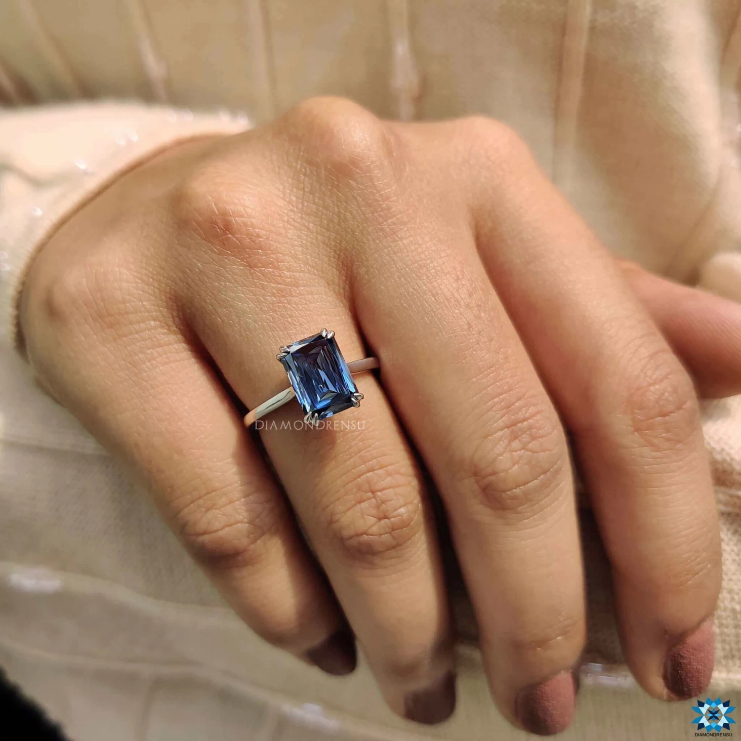 Royal Blue Criss Cut Moissanite Solitaire Engagement Ring - Image 5