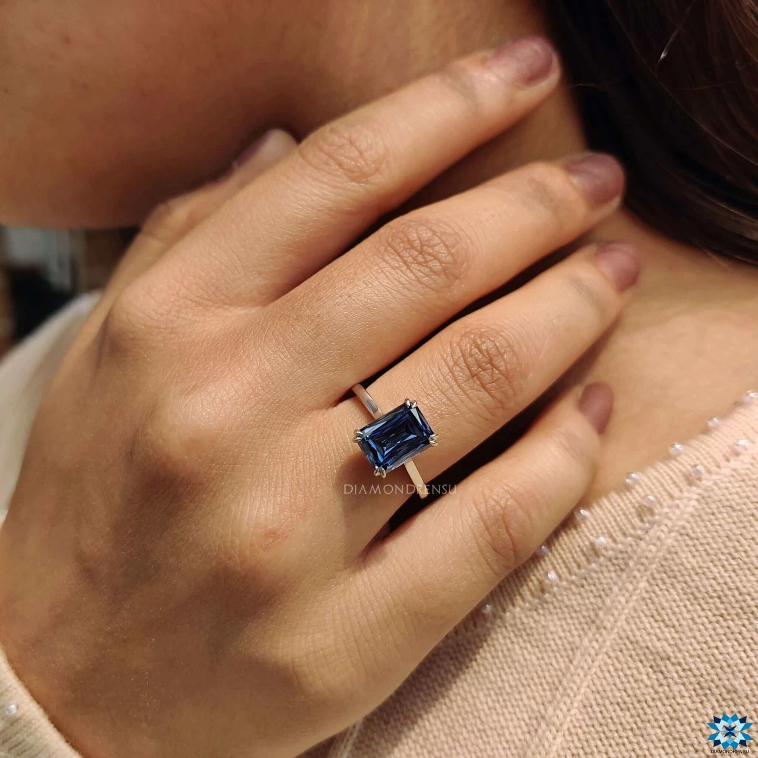 Royal Blue Criss Cut Moissanite Solitaire Engagement Ring - Image 6