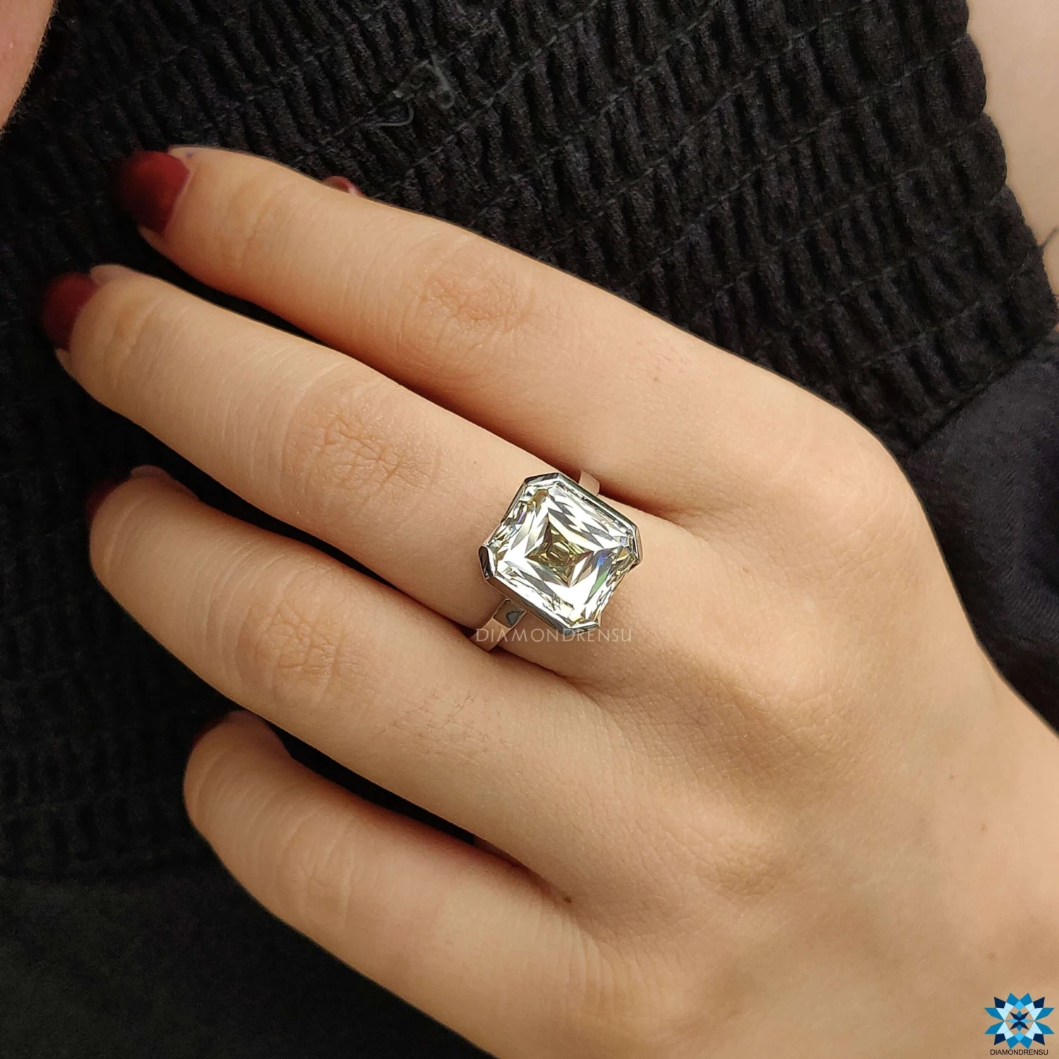 Unique 9.14 CT Criss Cut Moissanite Half Bezel Set Solitaire Engagement Ring - Image 2