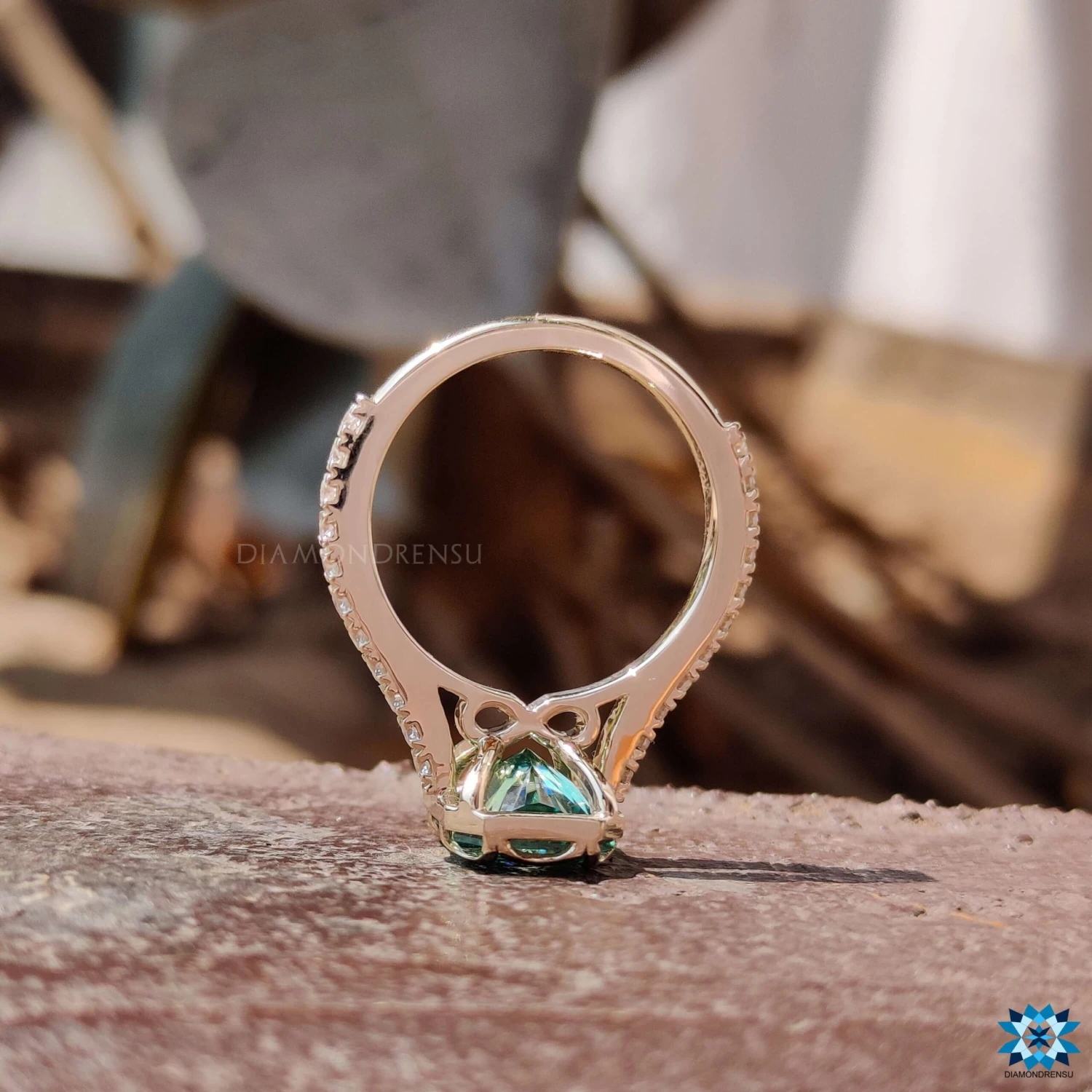 Vintage Style Engagement Ring, 3.30 CT Radiant Cut Green Moissanite Ring - Image 5