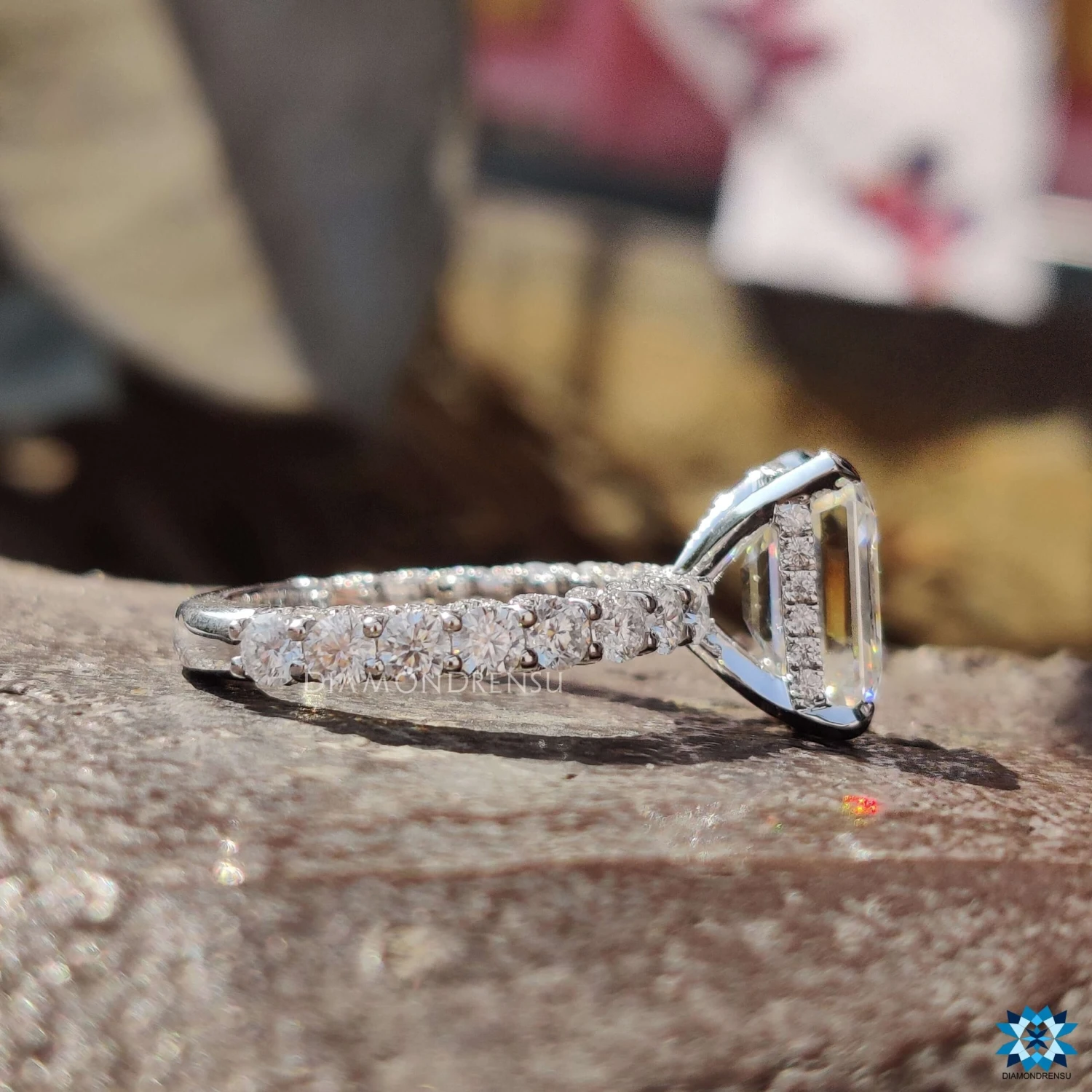 Emerald Cut 6.70 TW Moissanite Invisible Halo Engagement Ring, U Shape Pave Shared Prong Unique Moissanite Engagement Ring - Image 4