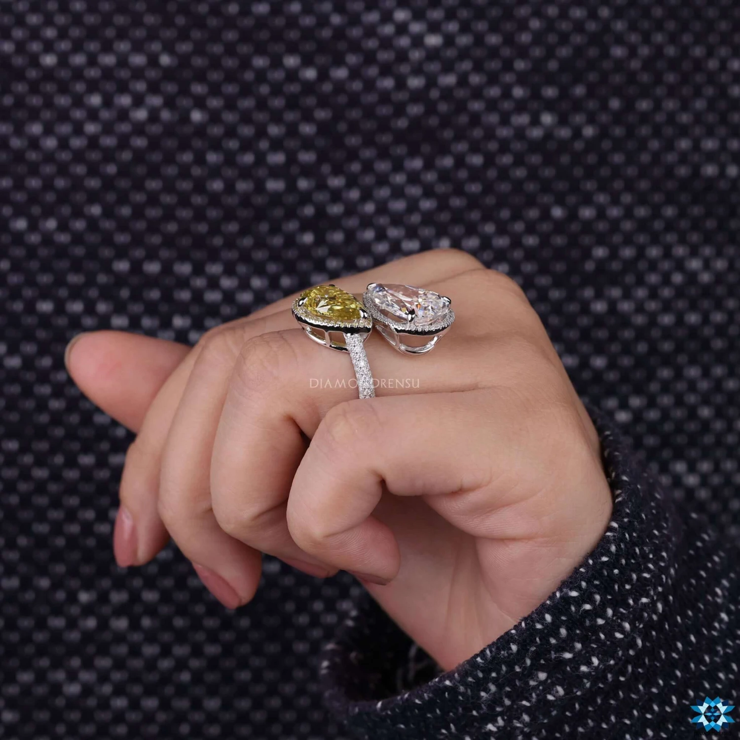 Toi Et Moi Ring, 11.31 TW Pear Cut Unique Moissanite Engagement Ring - Image 7