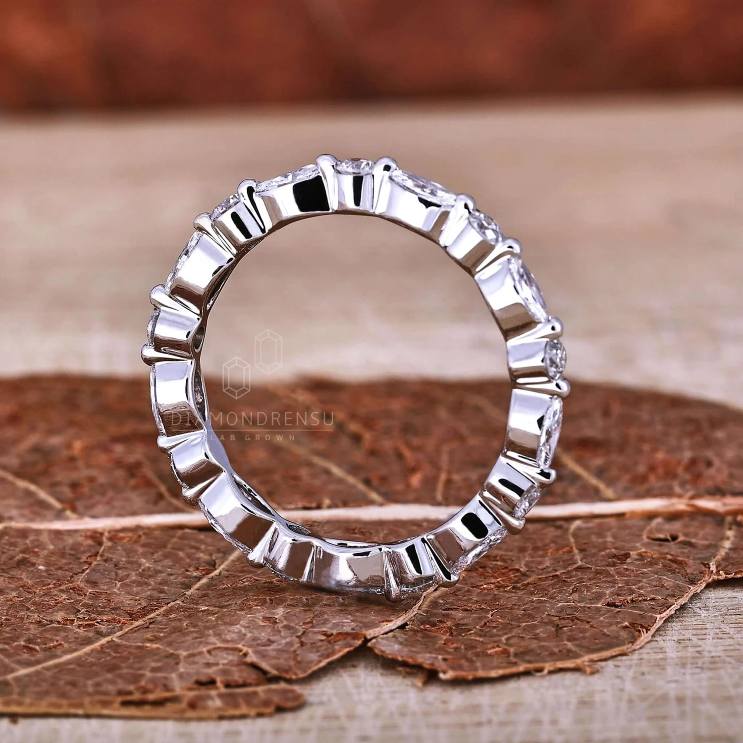 Marquise And Round Lab Grown Diamond Floating Bubble Wedding Band - Image 2