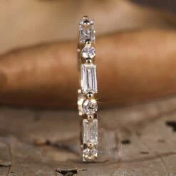 Baguette And Round Brilliant Cut EF/VVS Lab Created Diamond Wedding Band, Floating Bubble Band, Stackable Eternity Band